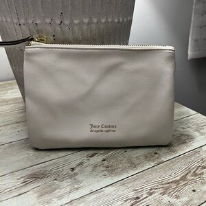 Juicy Couture wristlet